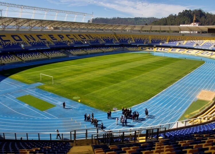Revelan alarmante diagnóstico de la cancha para el duelo entre Huachipato y Colo Colo