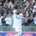 Arturo Vidal le entrega malas noticias a Fernando Ortiz