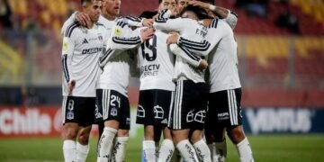 "Bastante jodida": La rebelde lesión que complica los planes de Colo Colo para la Copa Chile