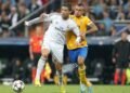 Prensa internacional destaca la férrea defensa de Arturo Vidal a Cristiano Ronaldo
