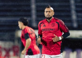 Arturo Vidal enfrenta la goleada de Colo-Colo ante Coquimbo Unido y apunta a la estrella 35