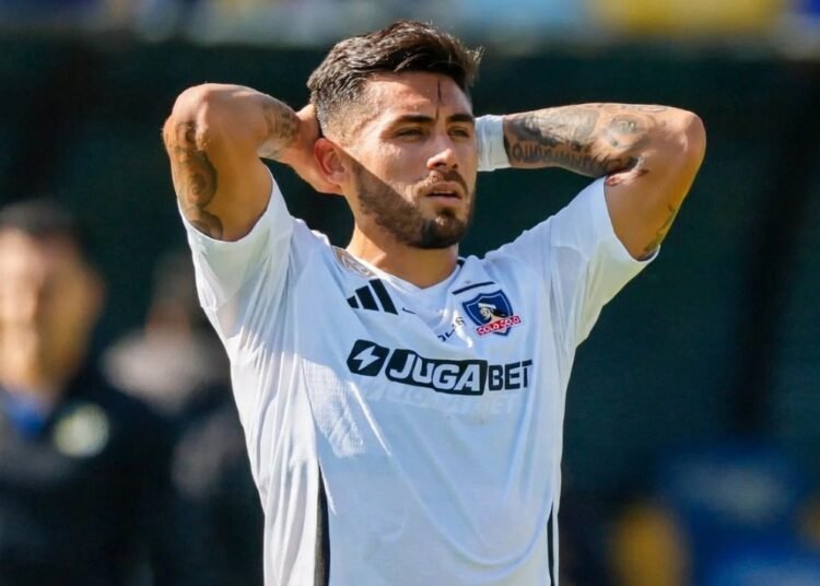 Alarma en Colo Colo: Marcos Bolados sería baja ante Palestino por lesión muscular
