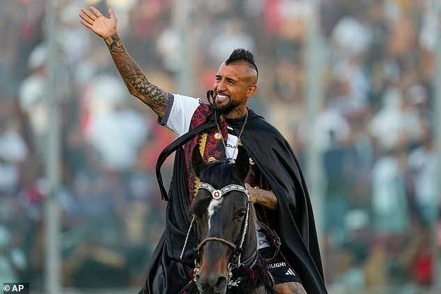El mensaje de Arturo Vidal a la dirigencia: Entre el sueño continental para 2027 y las dudas sobre su continuidad